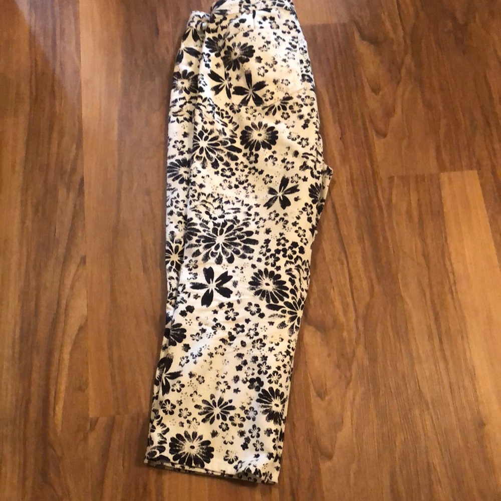 Calvin Klein Floral ankle jeans